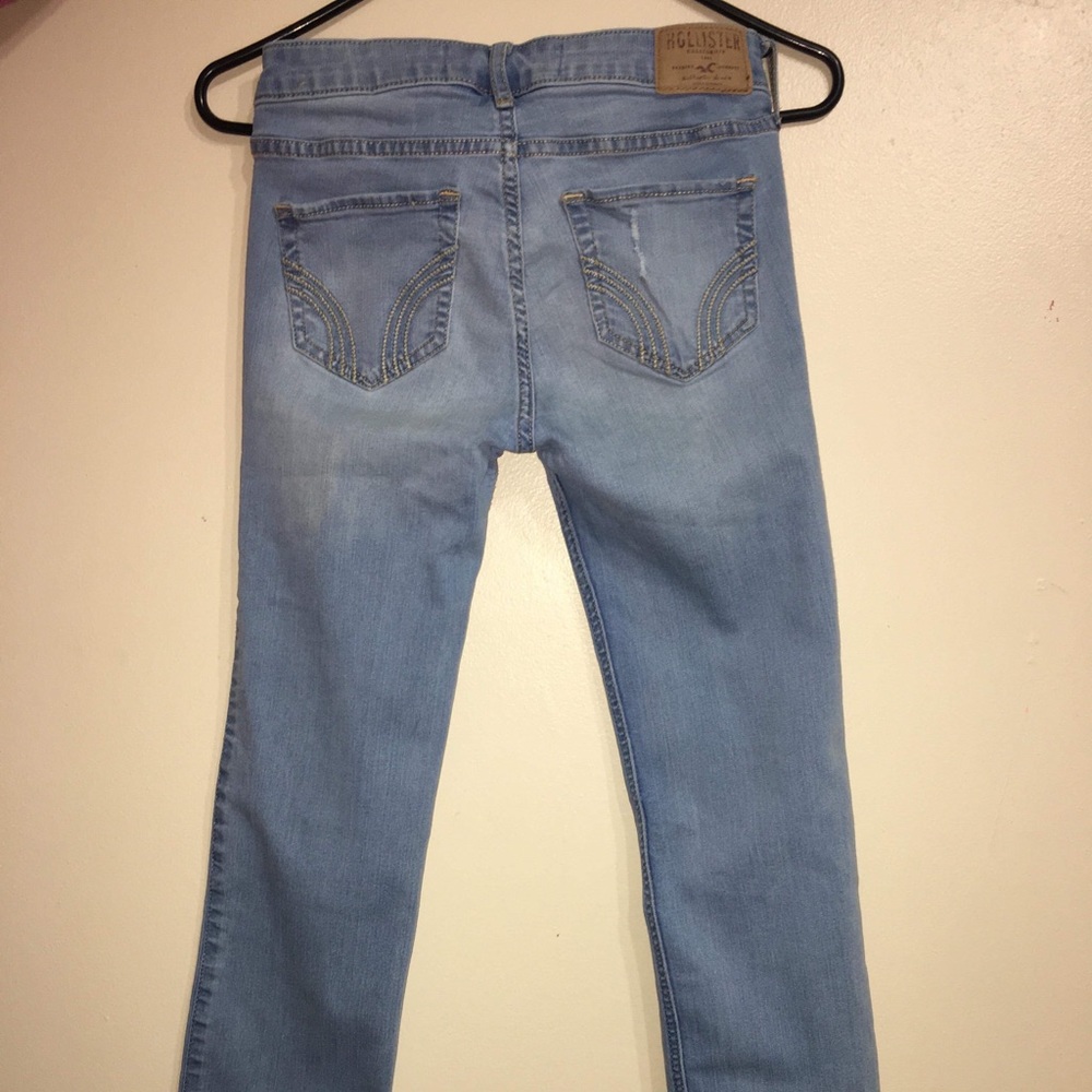 Hollister Co Jeans - Picture 2 of 4